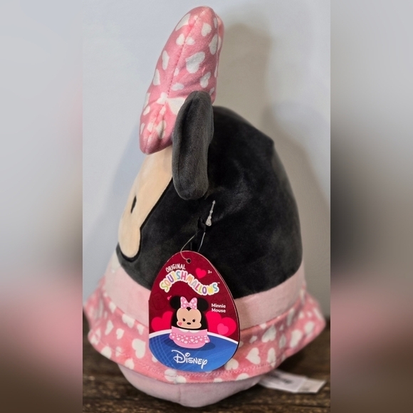 Disney Squishmallow Minnie Mouse - Picture 2 of 6